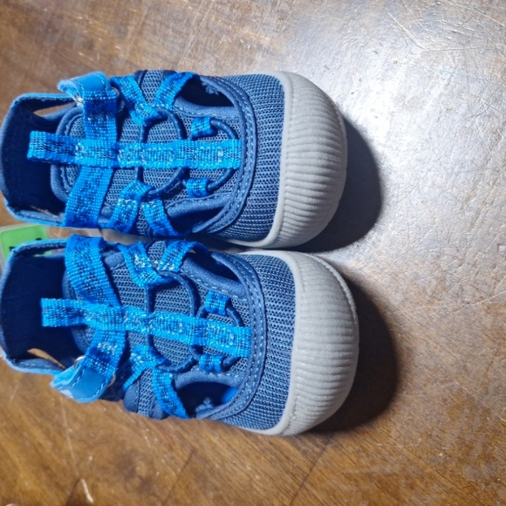 Kids Blue Athletic Shoes Size 7